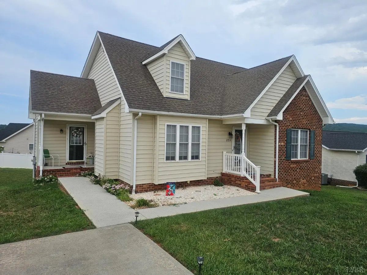235 Russell Springs Drive, Lynchburg, VA 24501 - #1