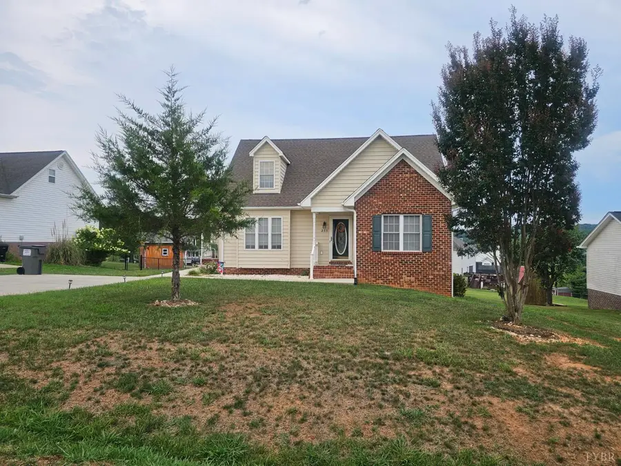 235 Russell Springs Drive, Lynchburg, VA 24501 - #2