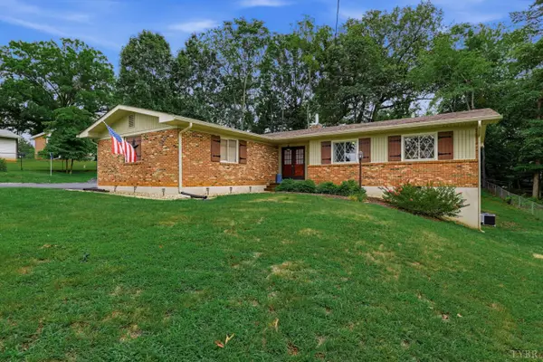 1605 Whitfield Drive, Bedford, VA 24523
