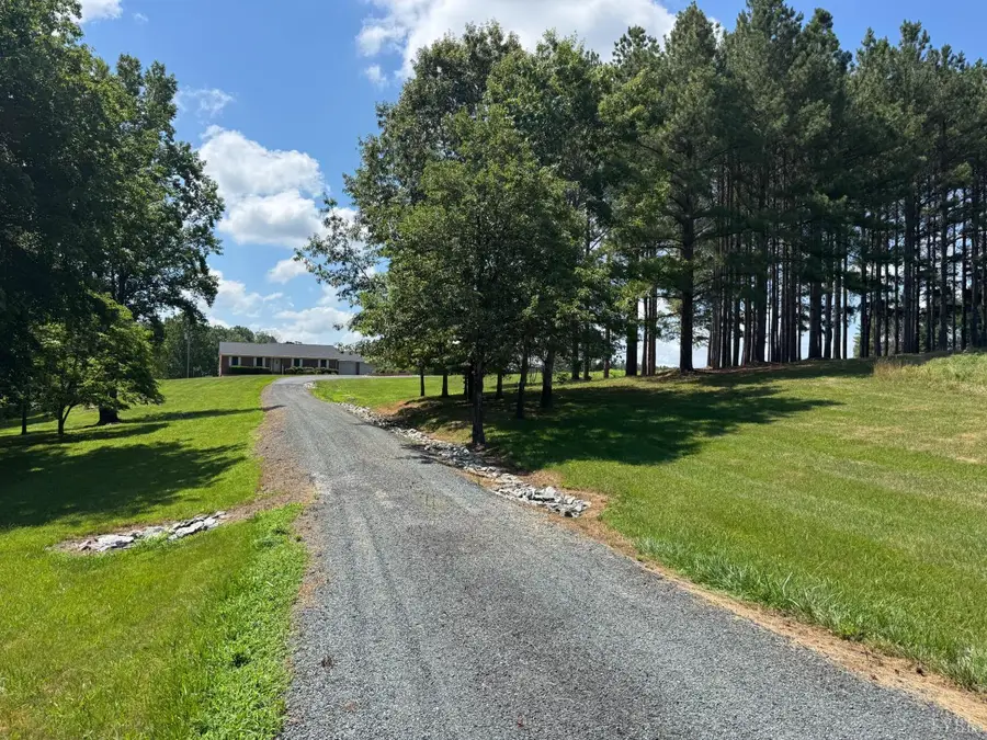 258 Willow Oak Road, Appomattox, VA 24522 - #3