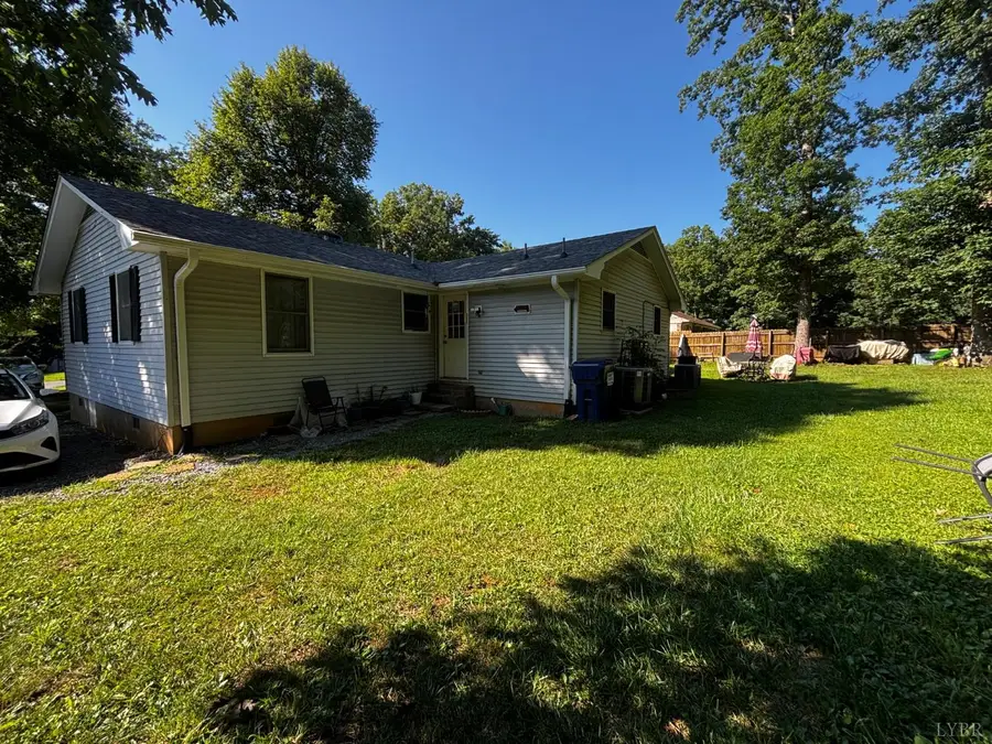 289 Independence Circle, Forest, VA 24551 - #3