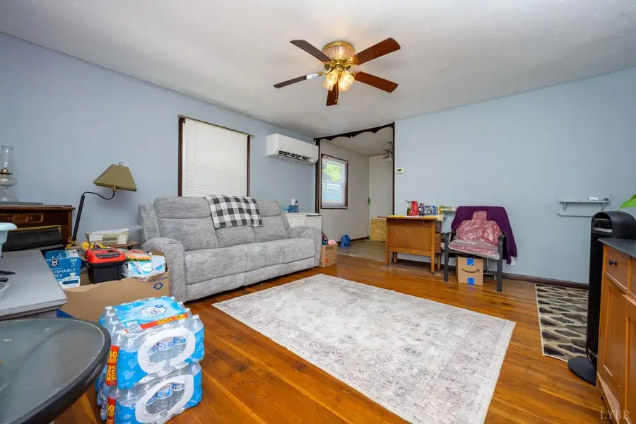 142 Marshall St, Drakes Branch, VA 23937 - #2