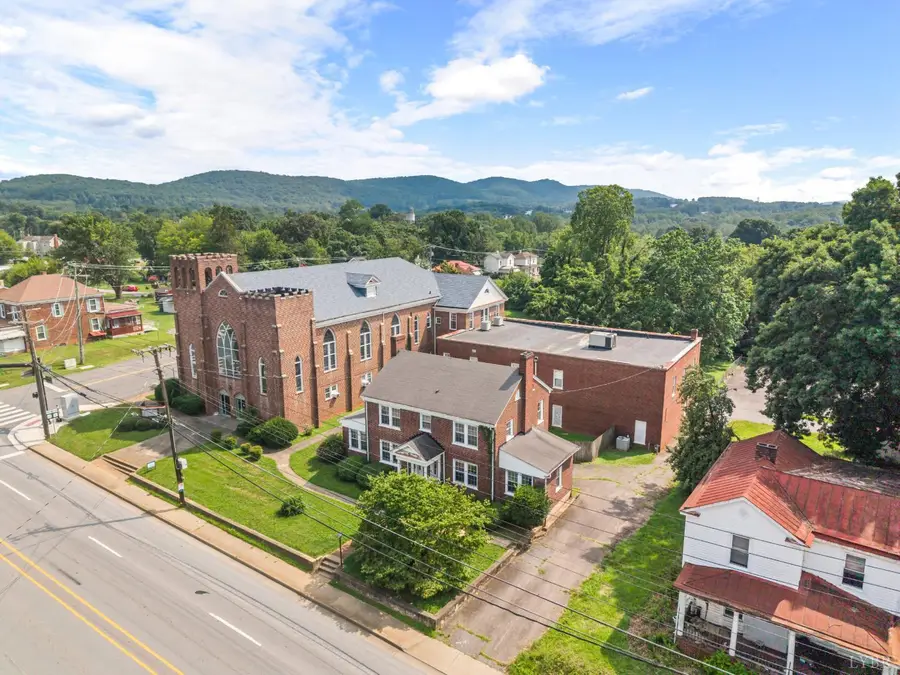3039 Campbell Avenue, Lynchburg, VA 24501 - #3