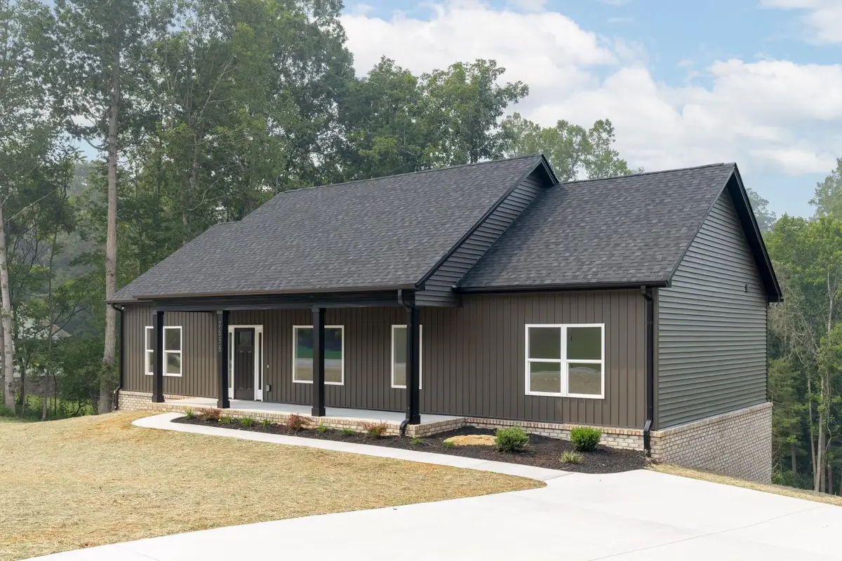 2638 Twin Lake Dr, Bedford, VA 24523 - #1