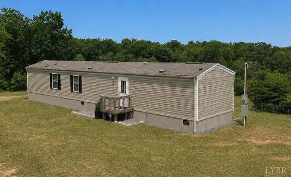 407 Daybreak Terrace, Hurt, VA 24563