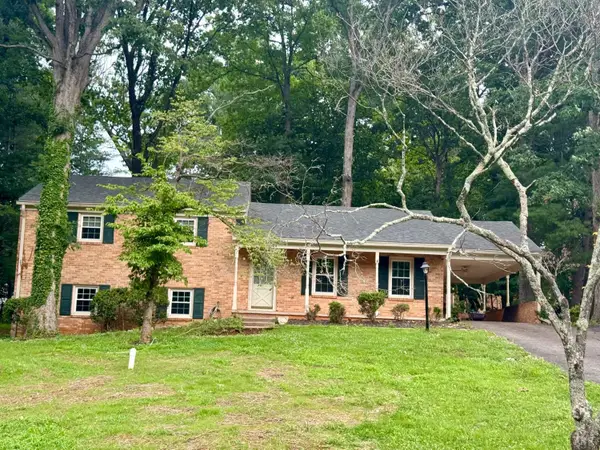 212 Chesterfield Road, Lynchburg, VA 24502