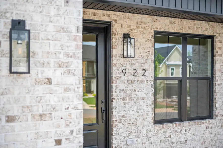 922 Elmwood Avenue, Lynchburg, VA 24503 - #2