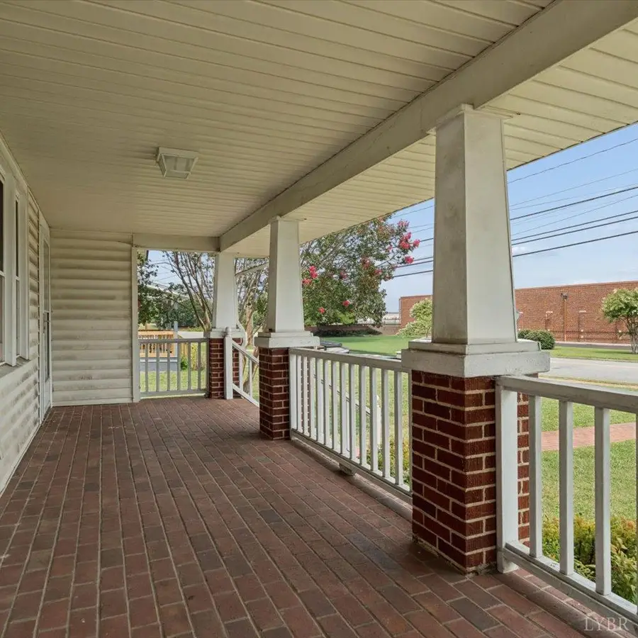 410 S Franklin Boulevard, Gretna, VA 24557 - #3