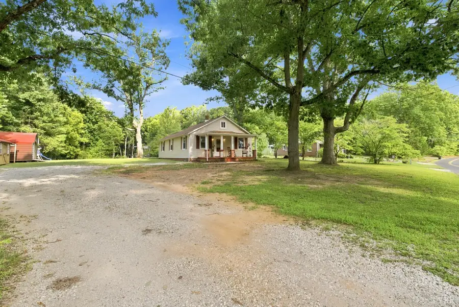 1743 Police Tower Rd, Appomattox, VA 24522 - #3