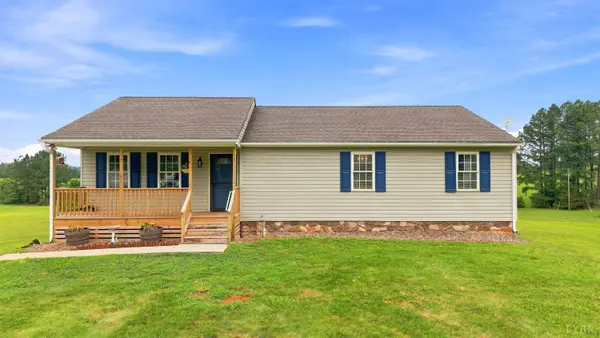 1904 Angel Place, Huddleston, VA 24104