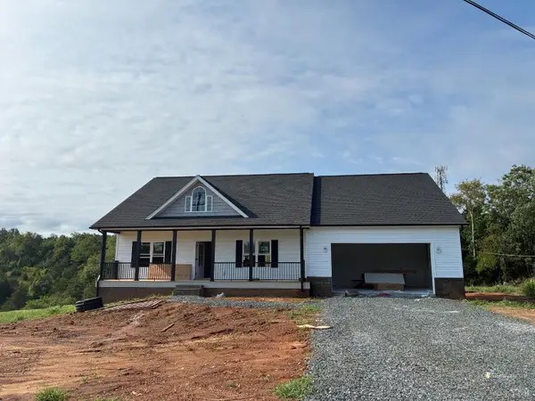8 Stratford Road, Concord, VA 24538