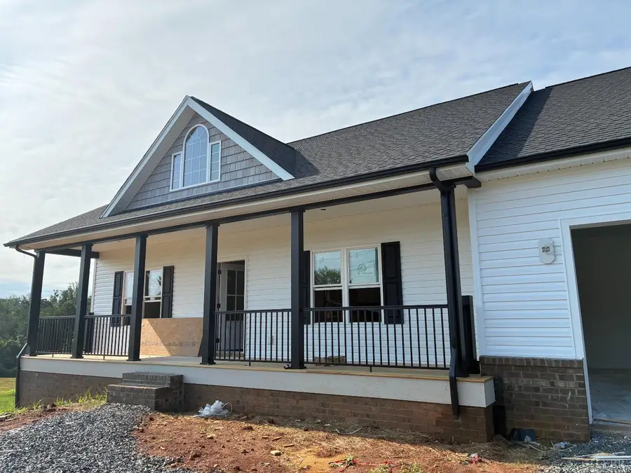 8 Stratford Road, Concord, VA 24538 - #2