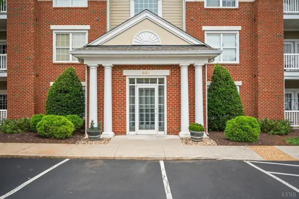 601 Wyndhurst Dr. #104, Lynchburg, VA 24502