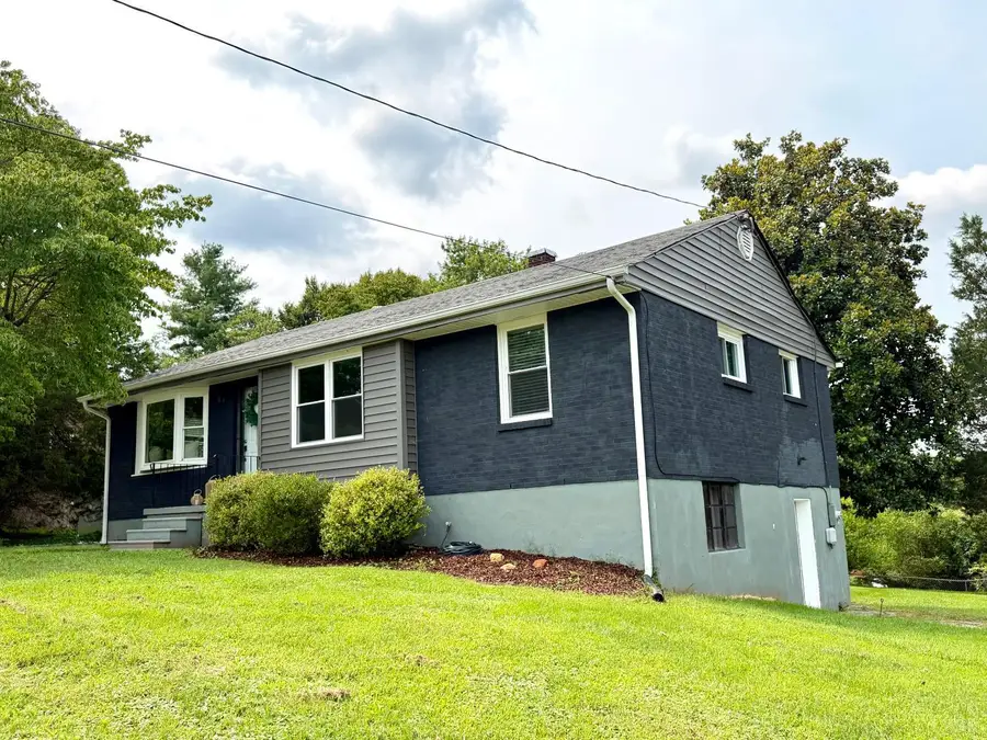 1211 Dandridge Drive, Lynchburg, VA 24501 - #2
