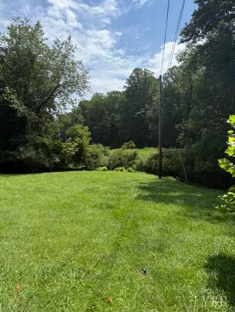 30 North Hills Drive, Bedford, VA 24523 - #2