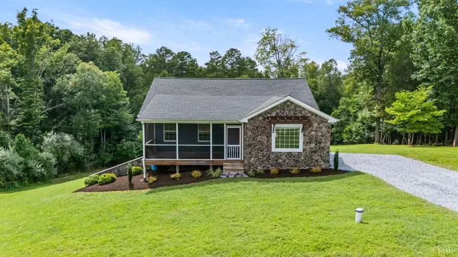 117 E Otter Ridge Drive, Goode, VA 24556 - #2