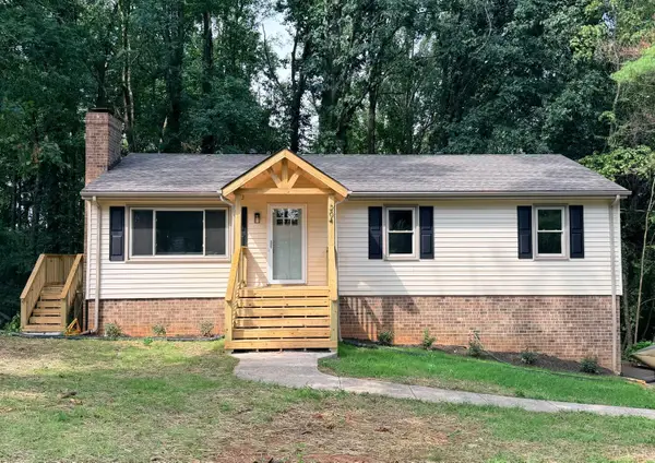 204 Simsbury Ln., Forest, VA 24551