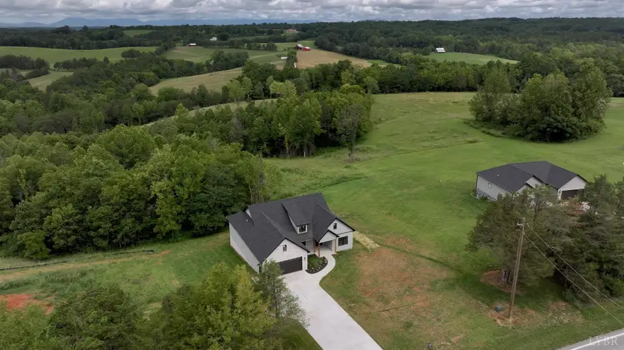 9726 Leesville Rd., Evington, VA 24550 - #3