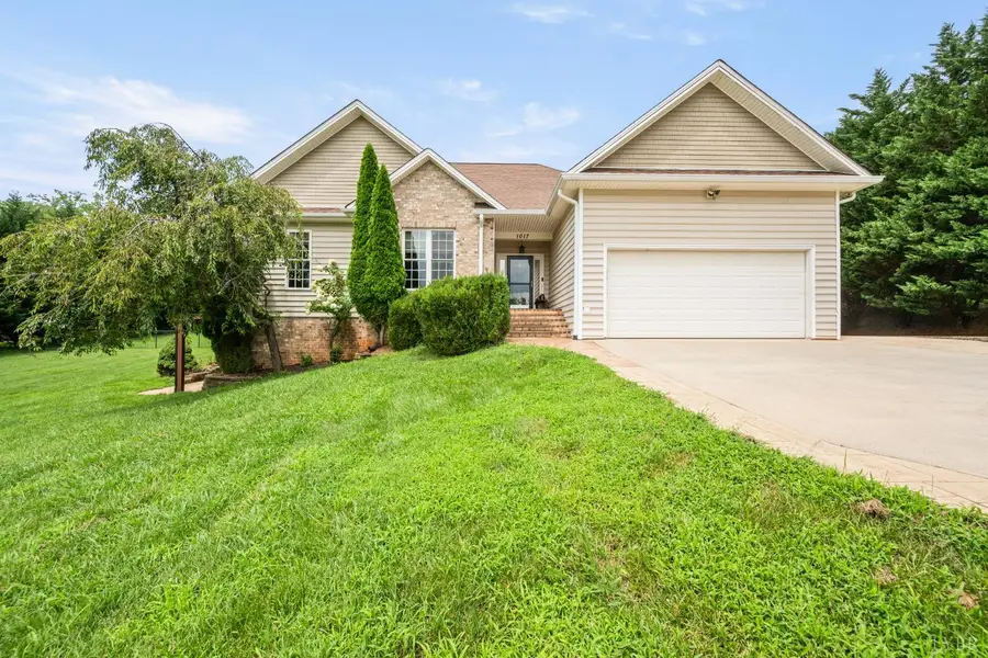 1017 Hooper Woods Drive, Forest, VA 24551 - #2