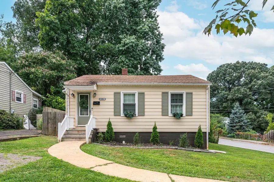 201 Perrymont Avenue, Lynchburg, VA 24502 - #2