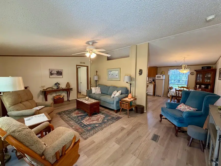 567 Columbus Rd., Concord, VA 24538 - #2