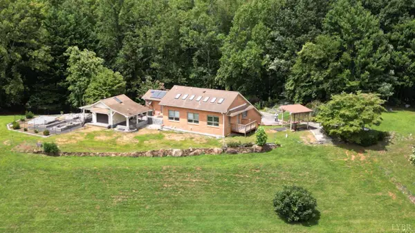 12501 Big Island Highway, Big Island, VA 24526