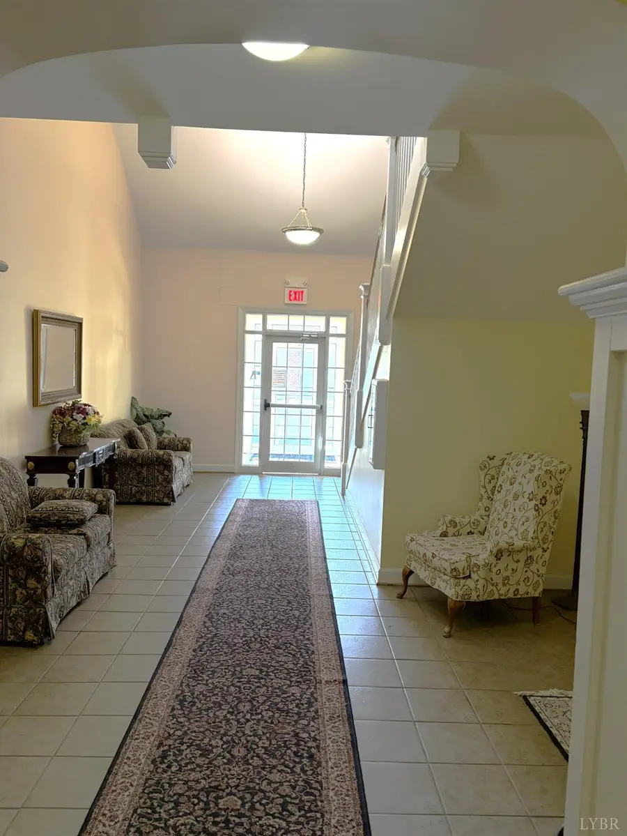 601 Wyndhurst Drive #304, Lynchburg, VA 24502 - #3
