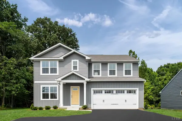 8 Overlook Drive, Lynchburg, VA 24504