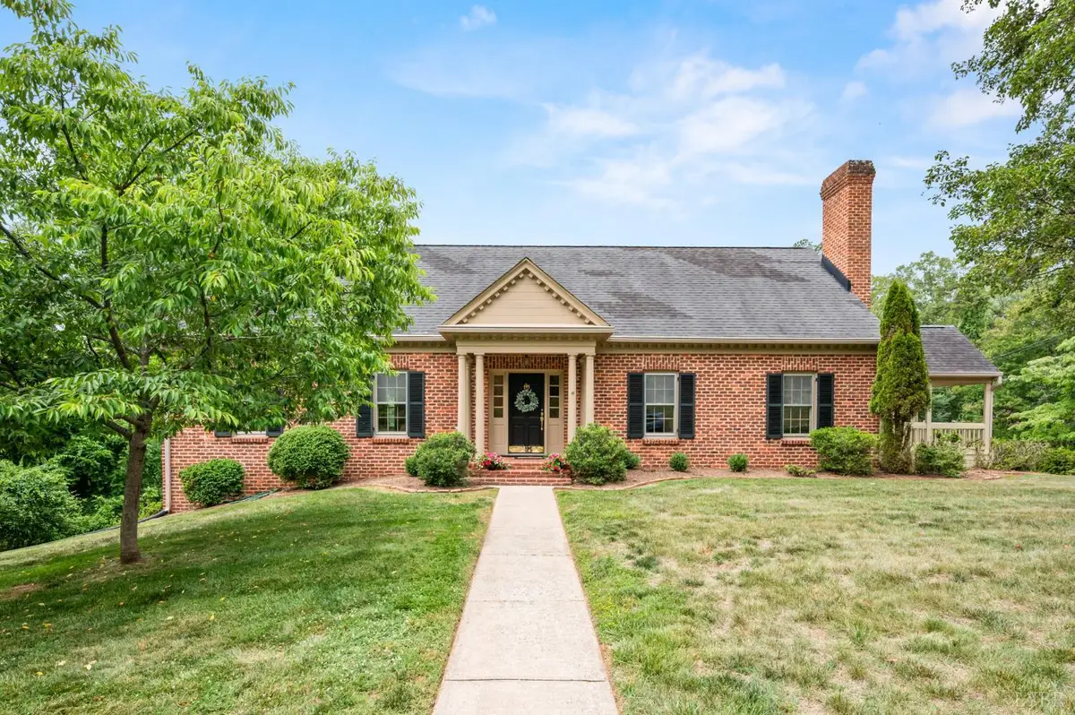 3605 Willow Lawn, Lynchburg, VA 24503 - #1