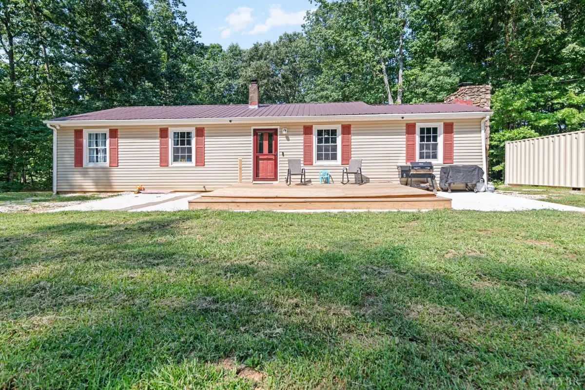 7401 Red House Rd, Appomattox, VA 24522 - #1