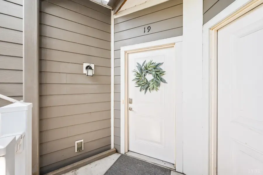 51 11th Street #19, Lynchburg, VA 24504 - #3