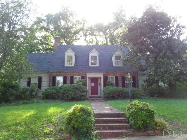 809 First Avenue, Farmville, VA 23901 - #2