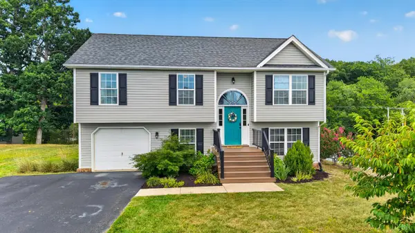 11 Crystal Lane, Evington, VA 24550
