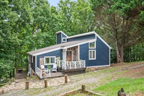 3750 Hales Ford Road, Moneta, VA 24121