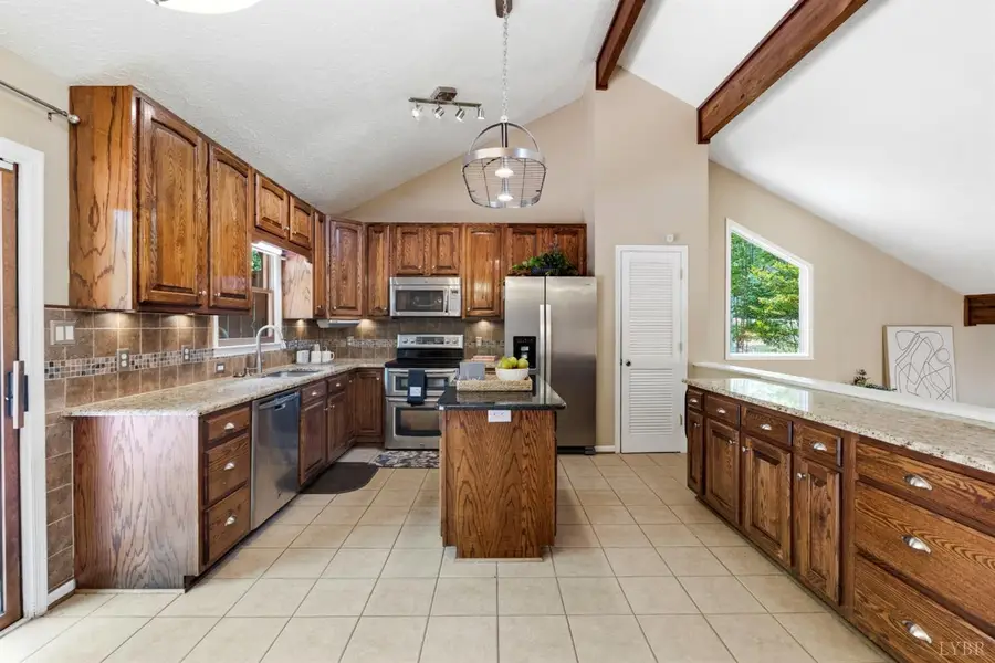 191 Goldfinch Drive, Lynchburg, VA 24502 - #2