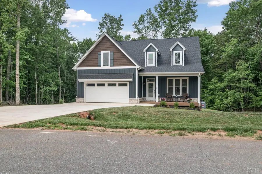 436 Kershaw Drive, Rustburg, VA 24588 - #3