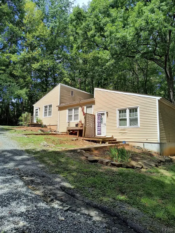 245 Deer Creek Drive, Lynchburg, VA 24502