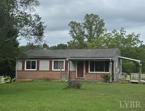 6111 Red House Road, Appomattox, VA 24522
