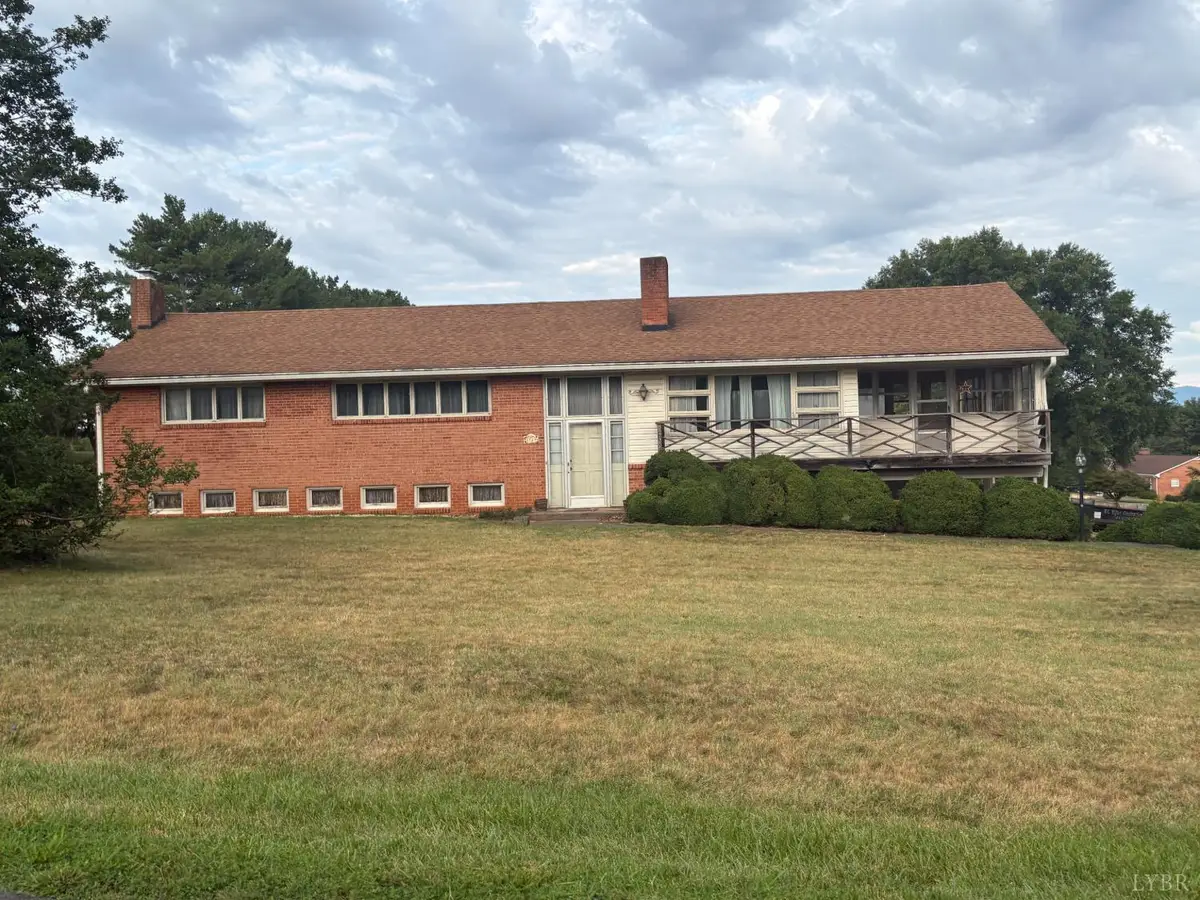 1729 Oakwood Street, Bedford, VA 24523 - #1