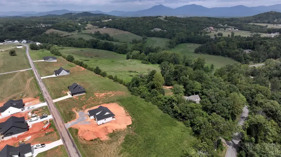 4 Wells Rd., Bedford, VA 24523 - #3