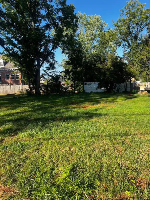 1106 Jackson Street, Lynchburg, VA 24504