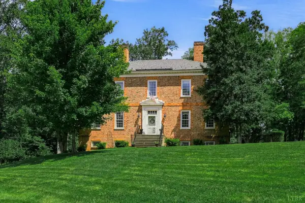 4704 John Scott Drive, Lynchburg, VA 24503
