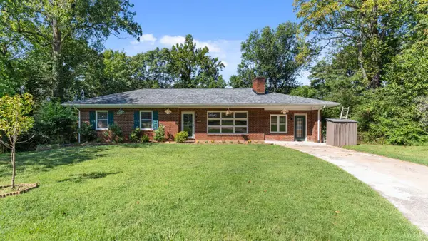 1048 Oakmont Circle, Lynchburg, VA 24502