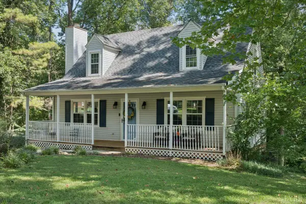 211 Regal Oaks Way, Amherst, VA 24521