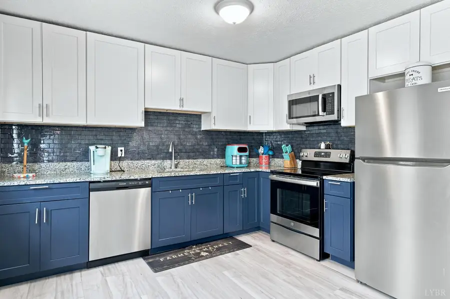 1040 Long Meadows Drive, Lynchburg, VA 24502 - #3