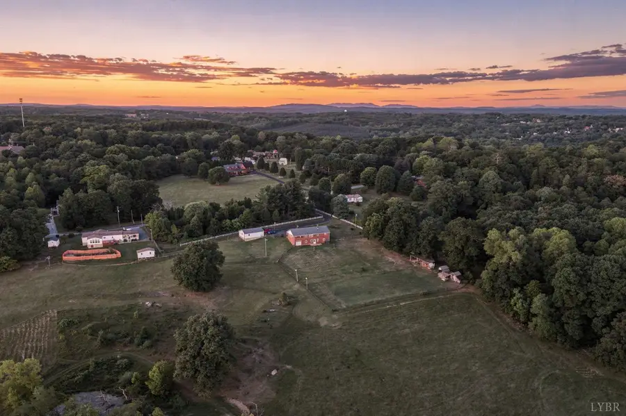 285 Clover Road, Hurt, VA 24563 - #2
