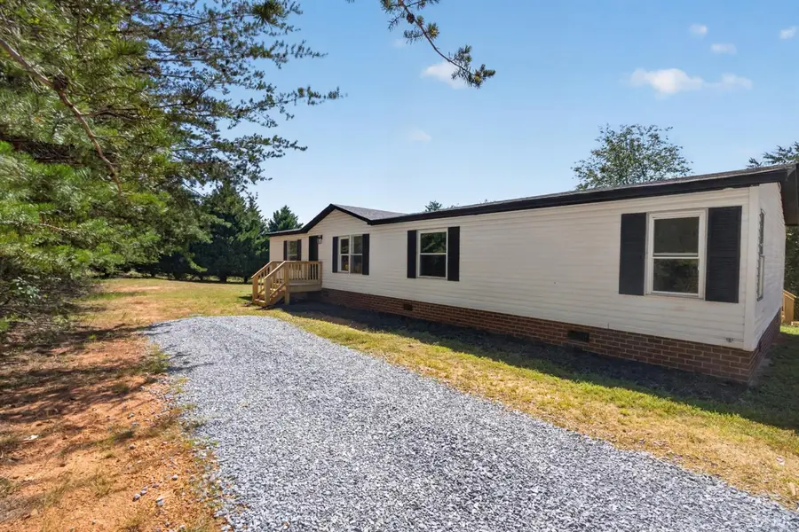 120 River Ridge Lane, Axton, VA 24054 - #3