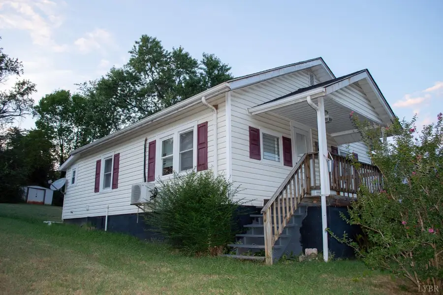 1026 7th Street, Altavista, VA 24517 - #2