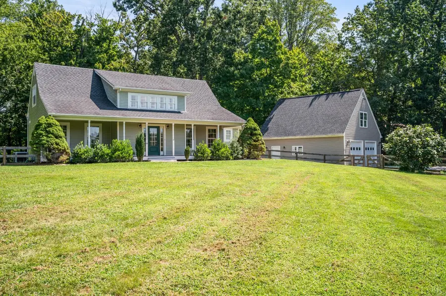 120 Hunting Lane, Goode, VA 24501 - #2
