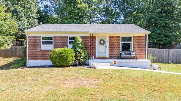 427 Woodland Circle, Lynchburg, VA 24502